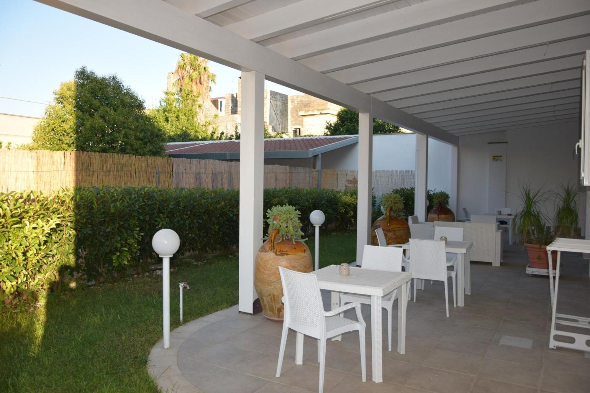 Il Matino Bed & Breakfast Леверано Екстериор снимка